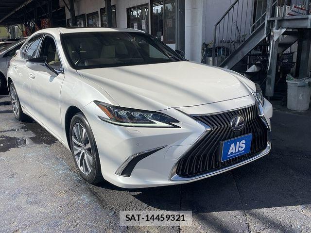 Lexus ES 2021-04 3833270-4