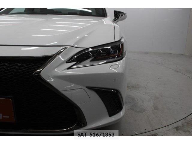 Lexus ES 2020-03 4110192-14