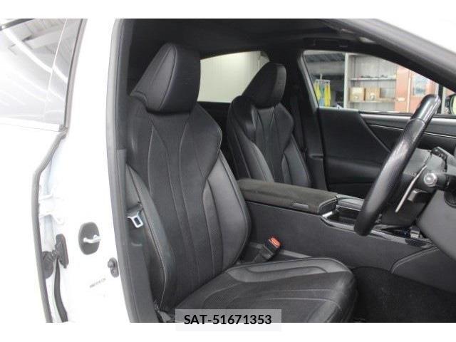 Lexus ES 2020-03 4110192-26