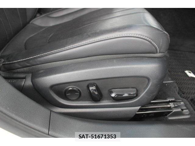 Lexus ES 2020-03 4110192-27