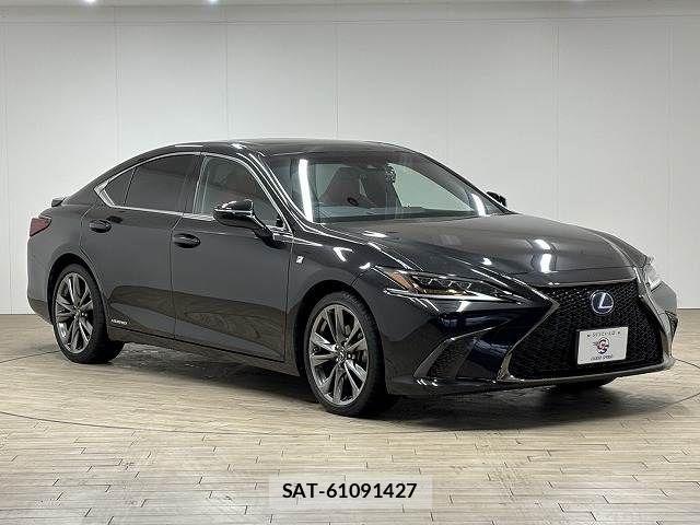 Lexus ES 2019-01 4139841-13