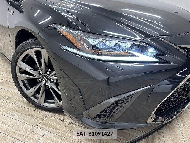 Lexus ES 2019-01 4139841-19
