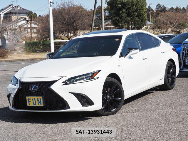 Lexus ES 2022-07 4326133-0