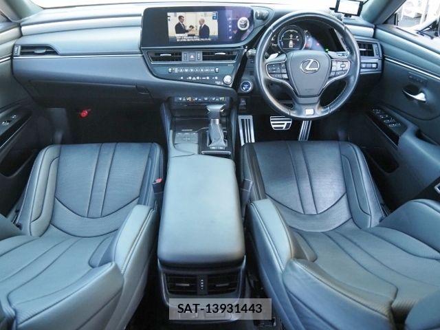 Lexus ES 2022-07 4326133-10