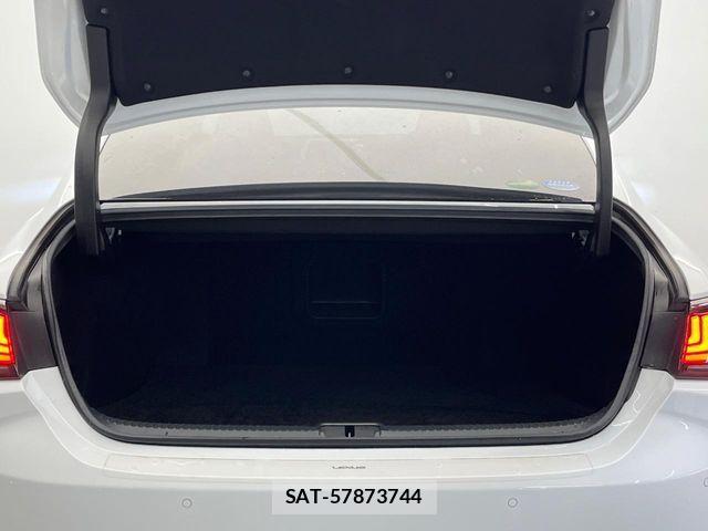 Lexus ES 2019-03 4595329-12