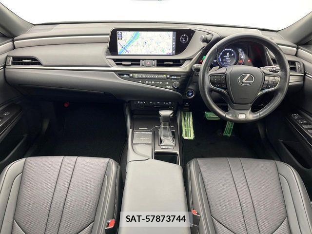 Lexus ES 2019-03 4595329-1