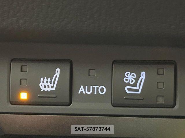 Lexus ES 2019-03 4595329-7