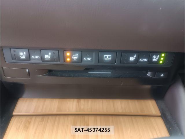 Lexus ES 2021-02 4964057-13