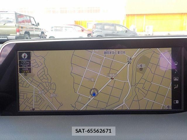 Lexus ES 2019-03 5870792-11