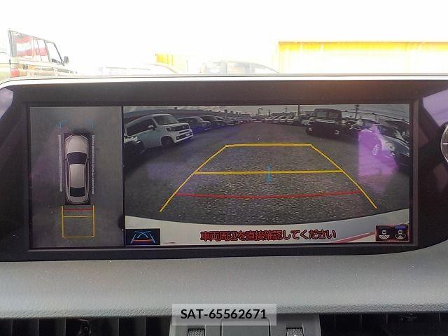Lexus ES 2019-03 5870792-12