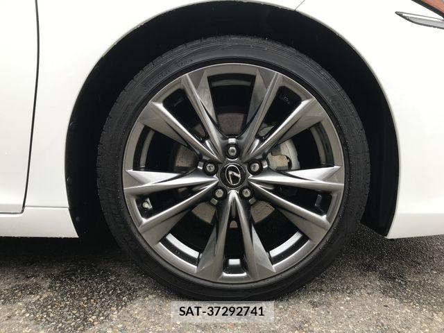 Lexus ES 2019-03 5870791-27
