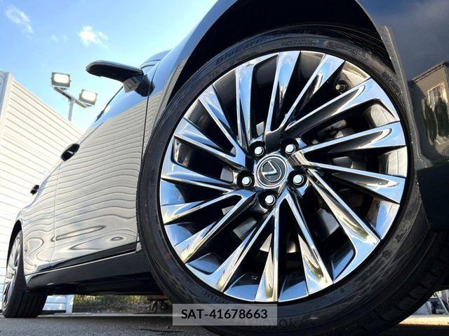 Lexus ES 2023-07 6003098-16