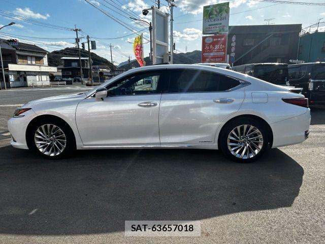 Lexus ES 2019-12 6003107-3