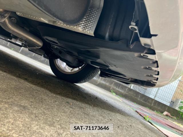 Lexus ES 2021-10 6304950-9