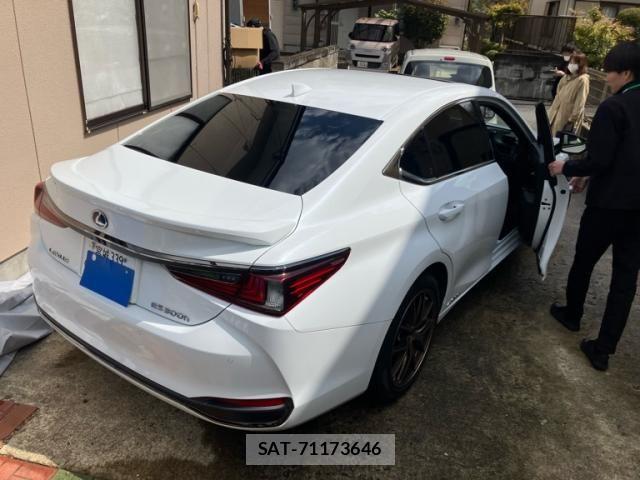 Lexus ES 2021-10 6304950-2