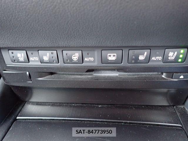 Lexus ES 2019-09 6499414-11