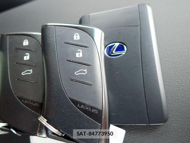 Lexus ES 2019-09 6499414-26