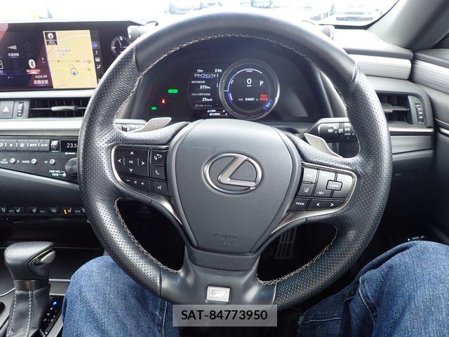 Lexus ES 2019-09 6499414-7