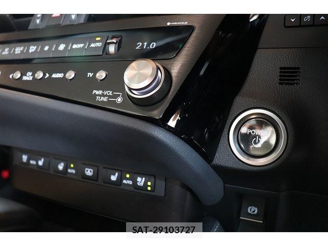 Lexus ES 2025-02 6499415-18