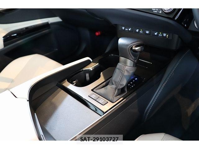Lexus ES 2025-02 6499415-20