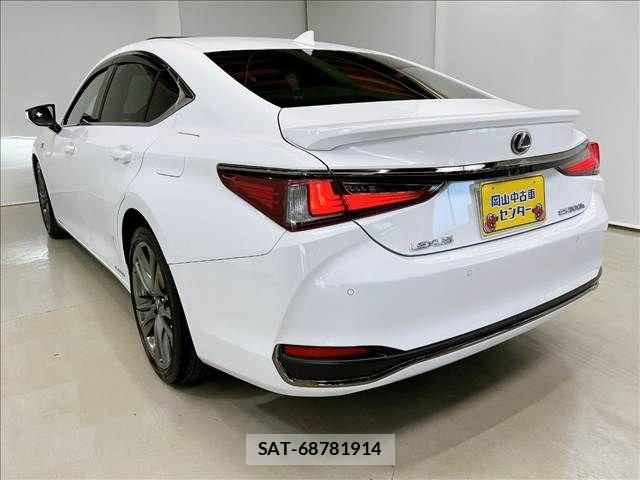 Lexus ES 2019-12 6526499-2