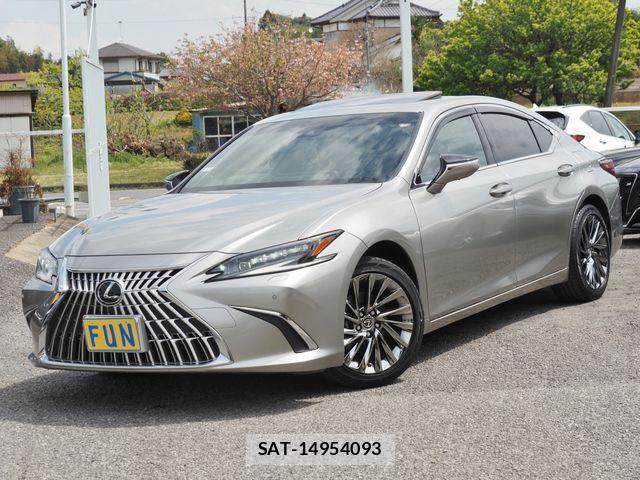 Lexus ES 2024-07 6526493-0