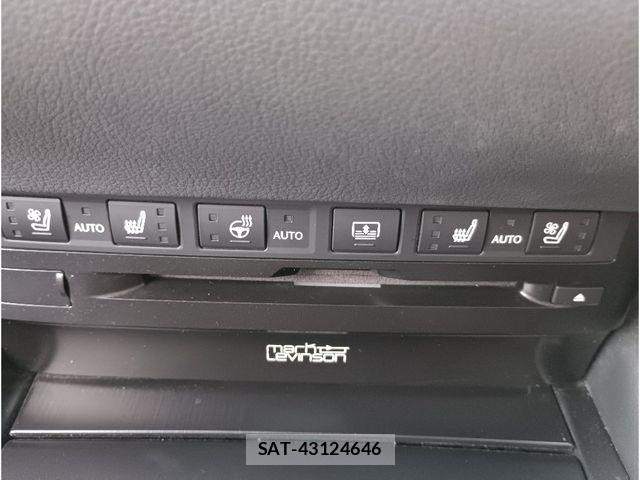 Lexus ES 2019-02 6612780-18