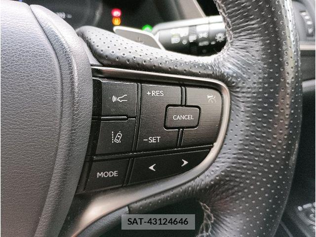 Lexus ES 2019-02 6612780-26