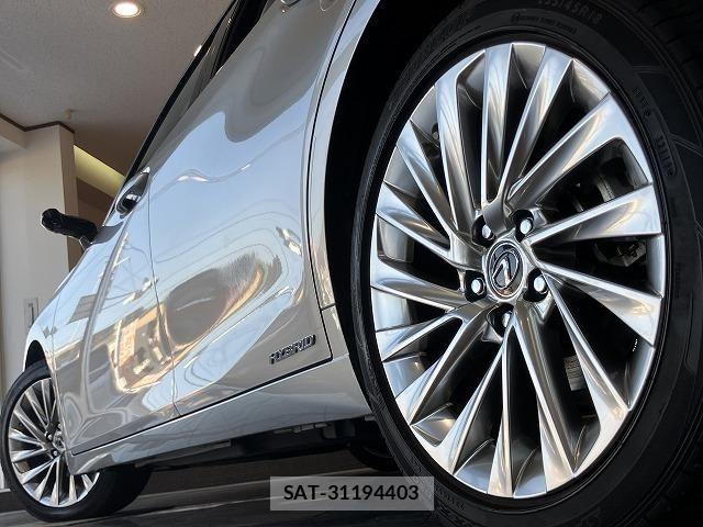 Lexus ES 2019-08 6612776-4