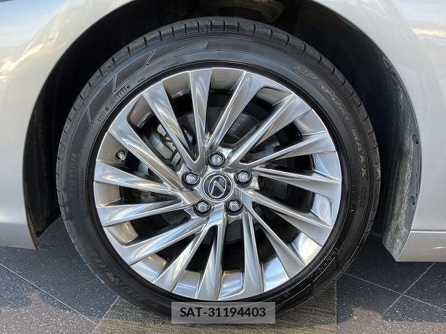 Lexus ES 2019-08 6612776-7