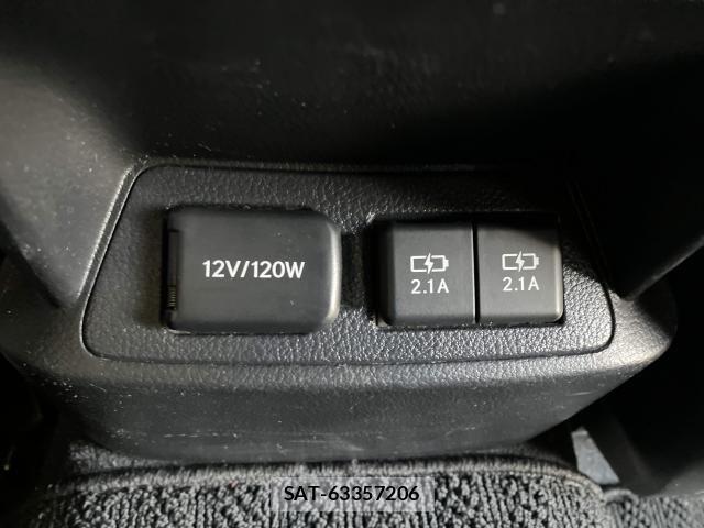 Lexus ES 2019-08 6612778-16