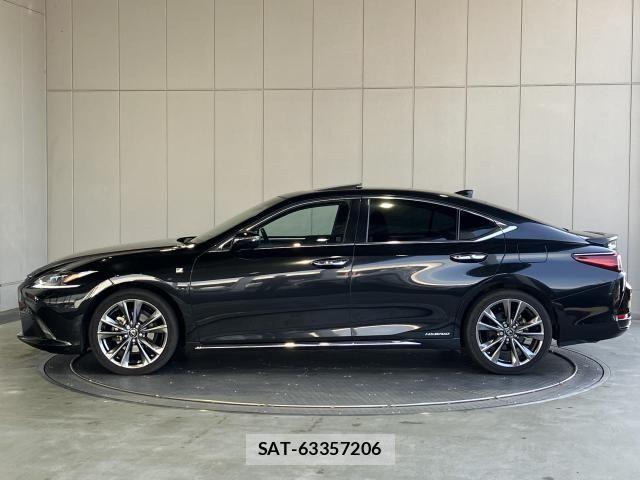 Lexus ES 2019-08 6612778-27