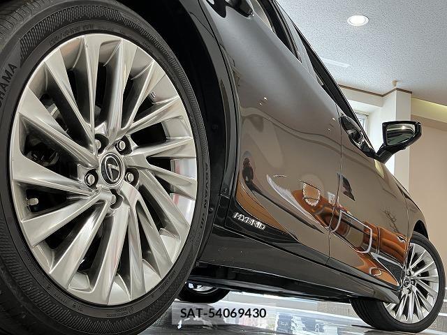 Lexus ES 2019-09 6612772-9
