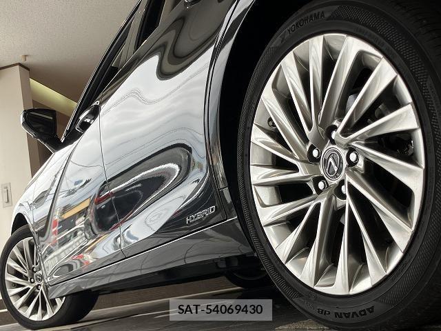 Lexus ES 2019-09 6612772-10