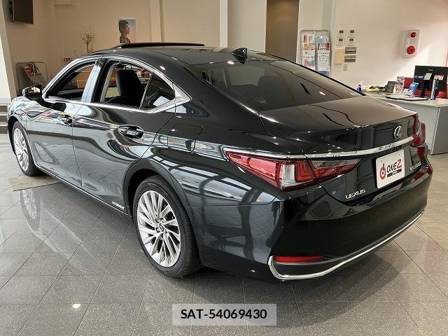 Lexus ES 2019-09 6612772-18