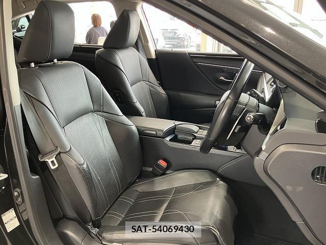 Lexus ES 2019-09 6612772-7