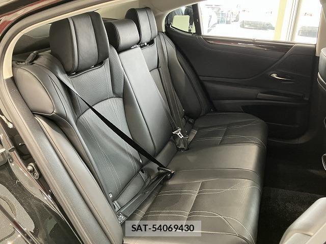 Lexus ES 2019-09 6612772-8