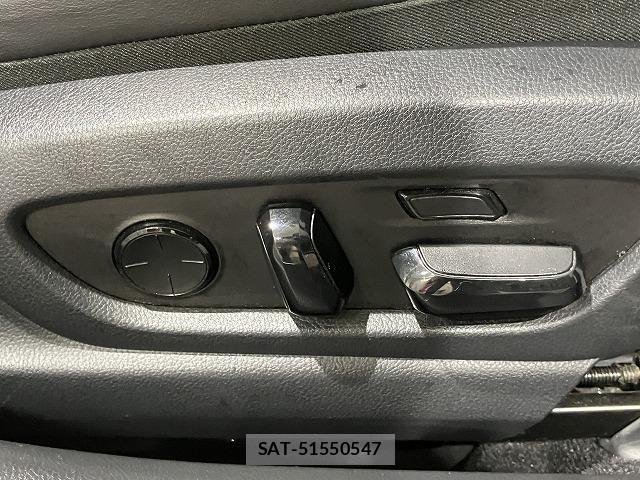 Lexus ES 2019-09 6612775-11