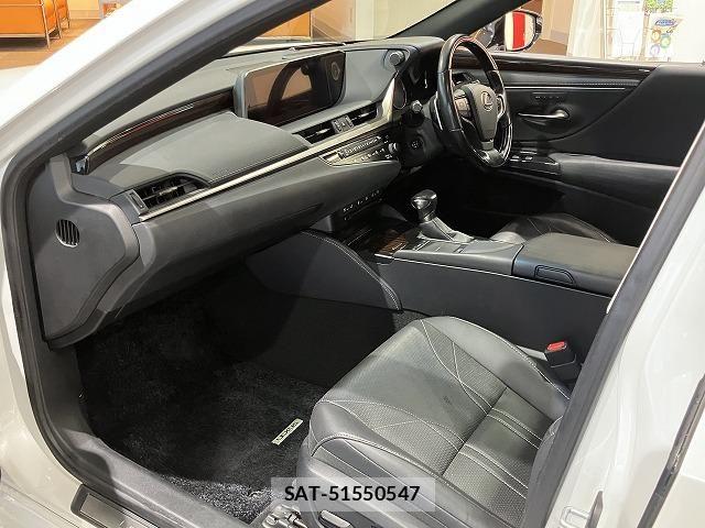 Lexus ES 2019-09 6612775-19