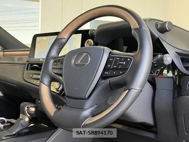 Lexus ES 2022-12 6612769-10
