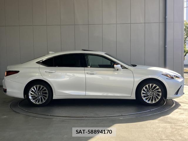Lexus ES 2022-12 6612769-29