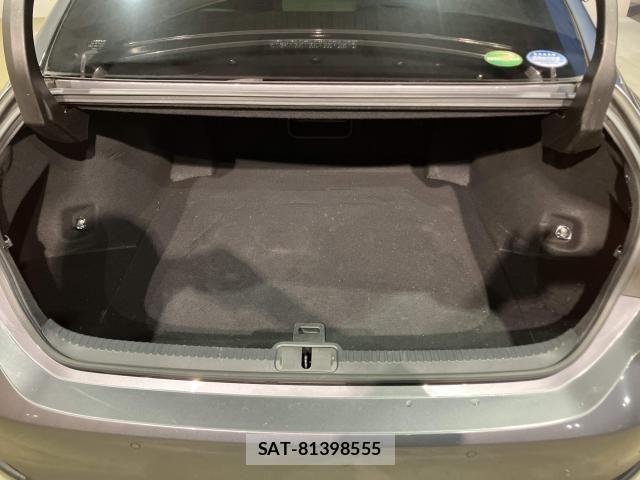 Lexus ES 2020-11 6612774-16