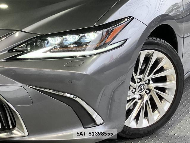 Lexus ES 2020-11 6612774-2