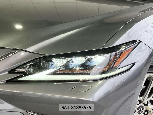 Lexus ES 2020-11 6612774-3