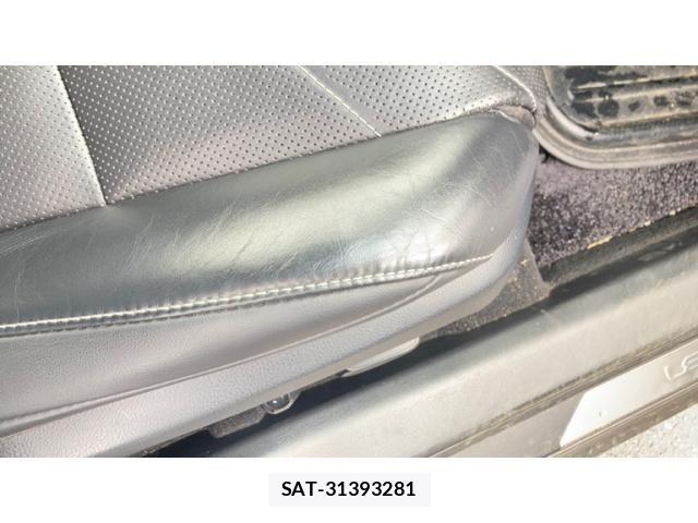 Lexus ES 2020-06 6641812-29