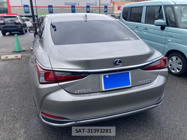 Lexus ES 2020-06 6641812-4
