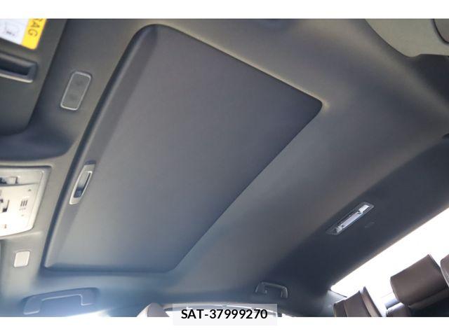 Lexus ES 2023-11 6641810-21