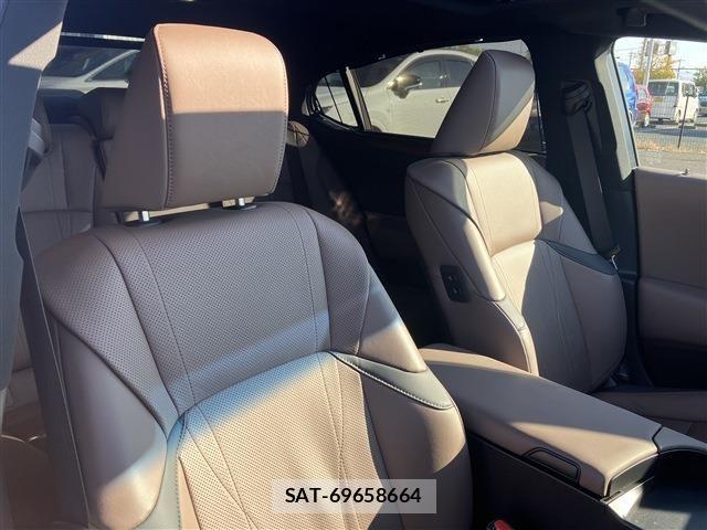Lexus ES 2023-12 6682723-18