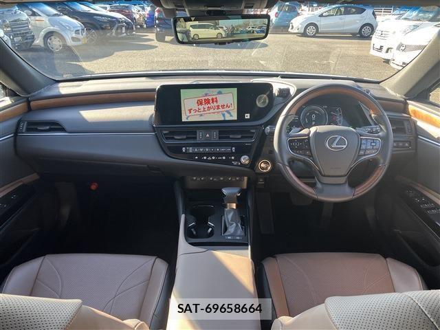 Lexus ES 2023-12 6682723-1