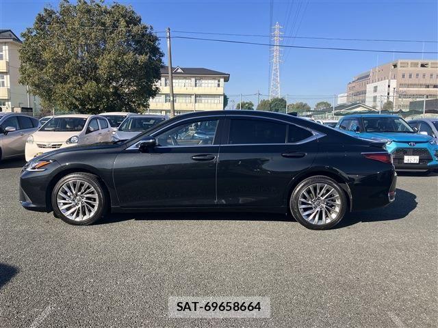 Lexus ES 2023-12 6682723-3